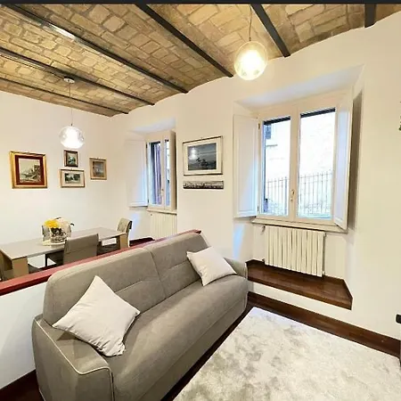 Al Vicoletto Nel Cuore Di Apartament